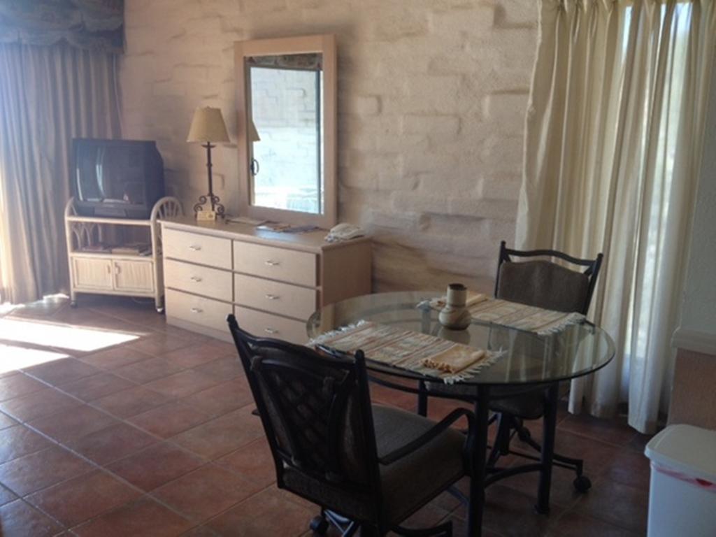 Mission Hills Casitas By Arizona Housing Solutions - Pv8 Villa Oro Valley Room photo